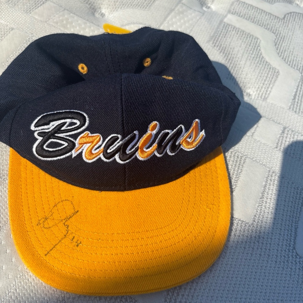 Bruins Black and Gold Cap